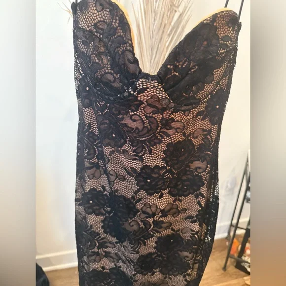 Nookie Heaven Midi Dress (S) - Picture 4 of 14